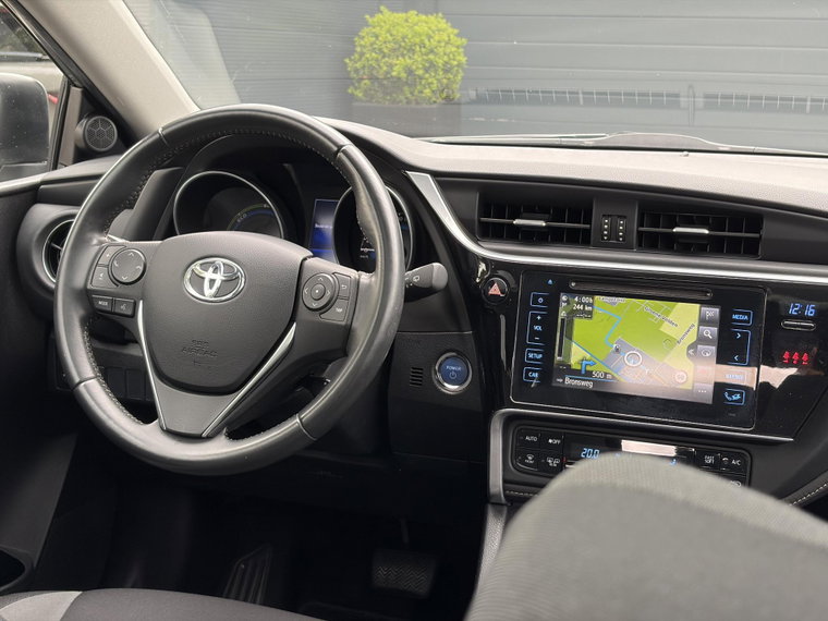 Vehicle Image 15