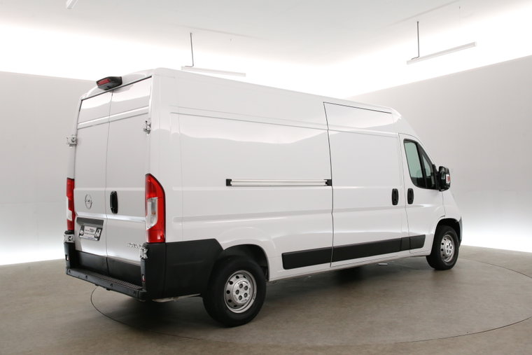 Vehicle Image 26