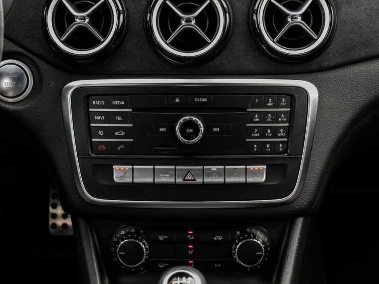 Vehicle Image 29