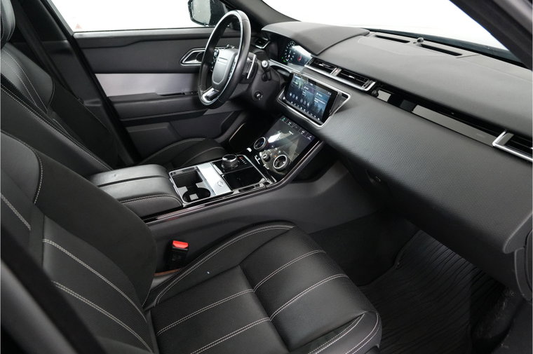 Vehicle Image 15