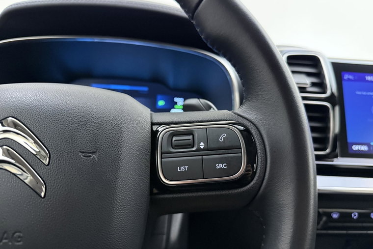 Vehicle Image 28