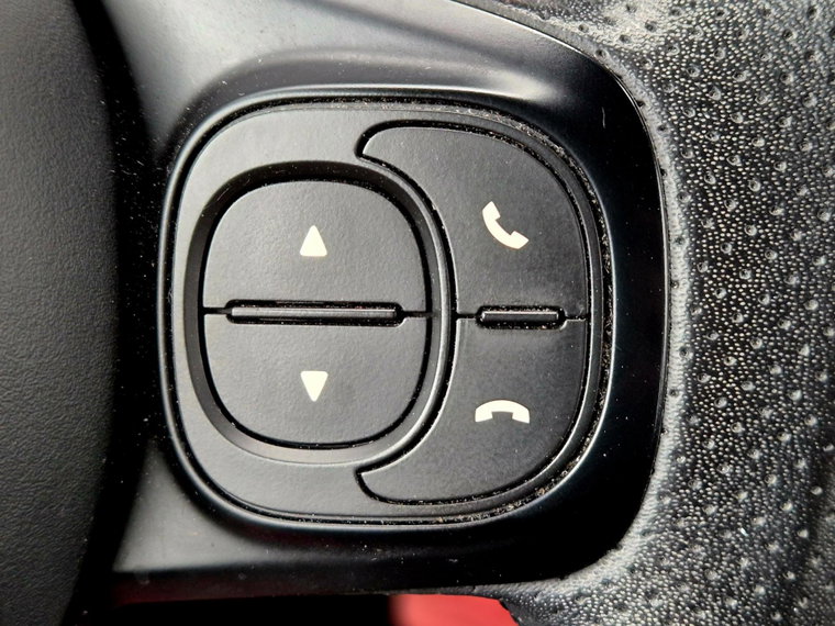 Vehicle Image 28