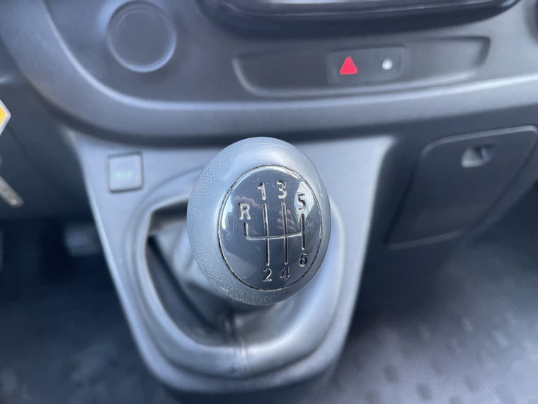 Vehicle Image 24