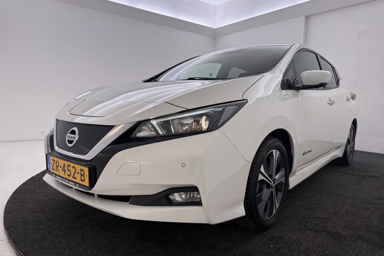 Vehicle Image 40