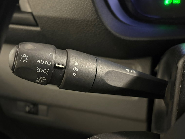 Vehicle Image 28