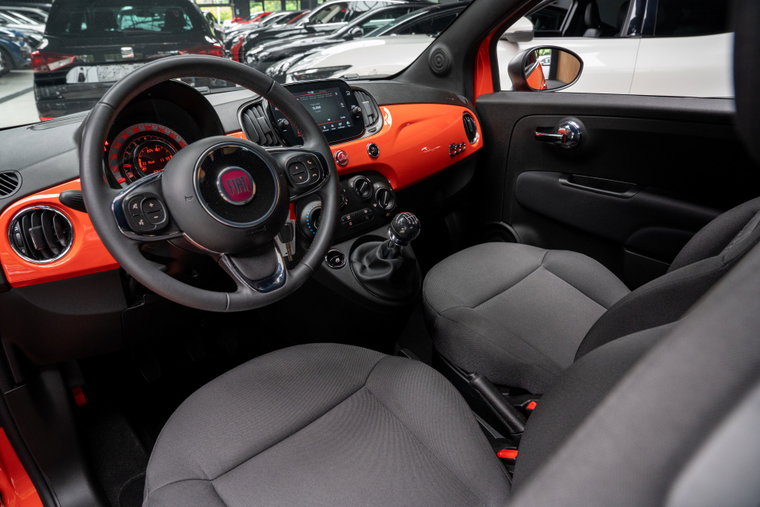 Vehicle Image 15