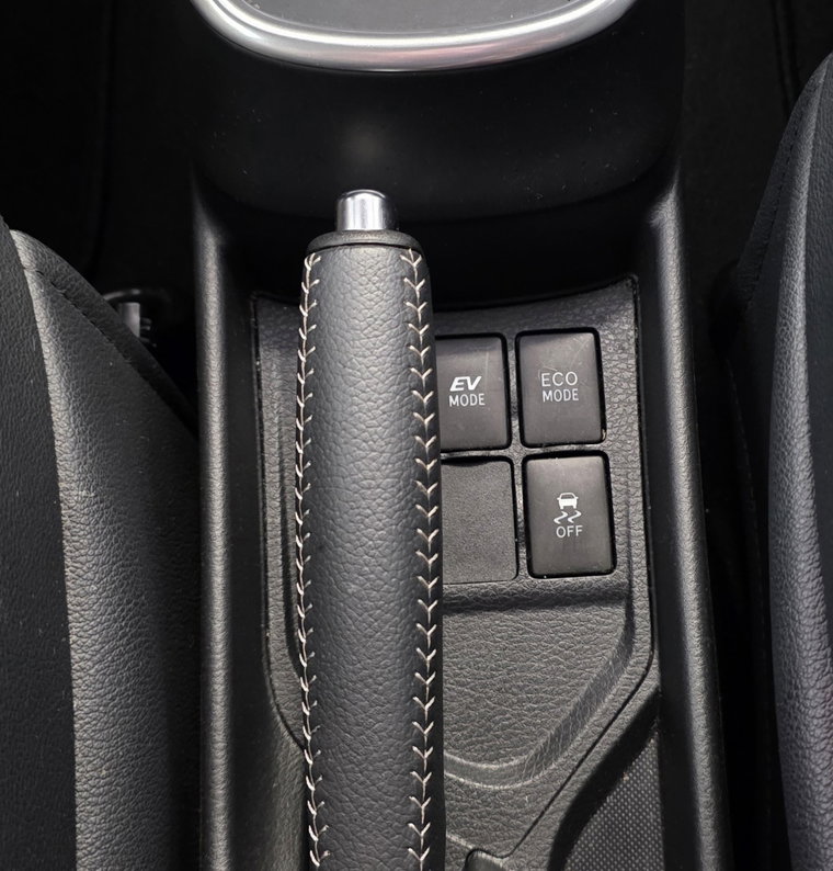 Vehicle Image 23