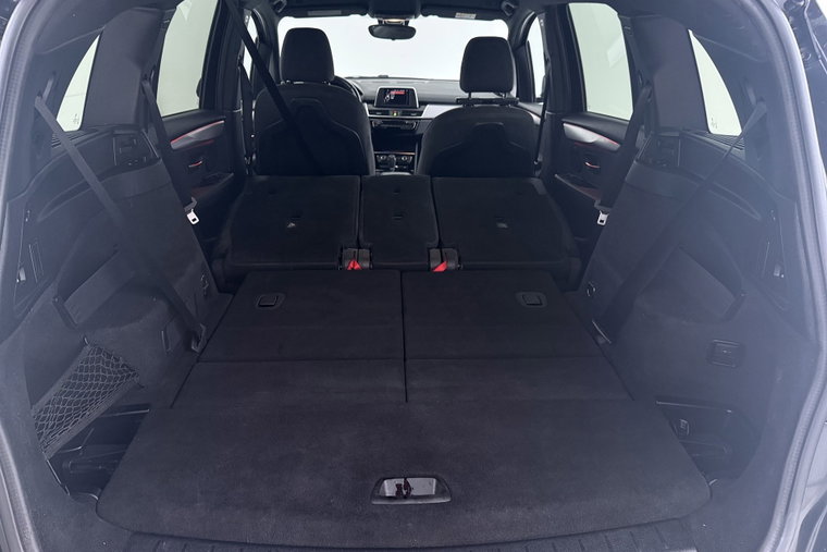 Vehicle Image 36