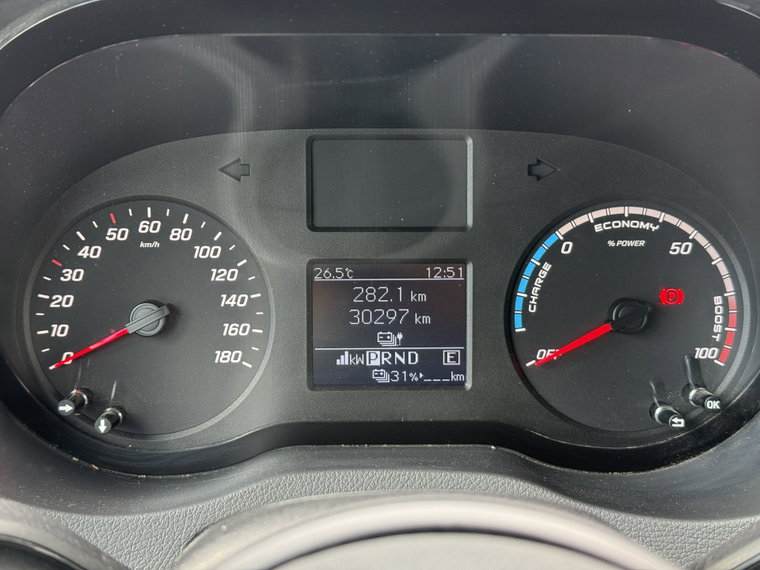 Vehicle Image 28