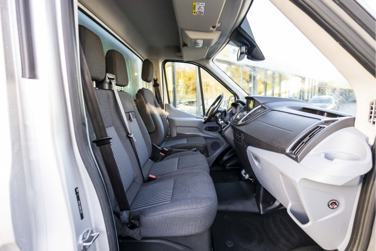 Vehicle Image 14