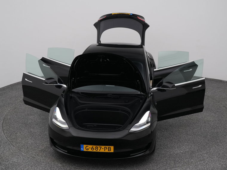Vehicle Image 28