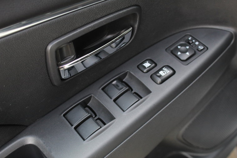 Vehicle Image 23