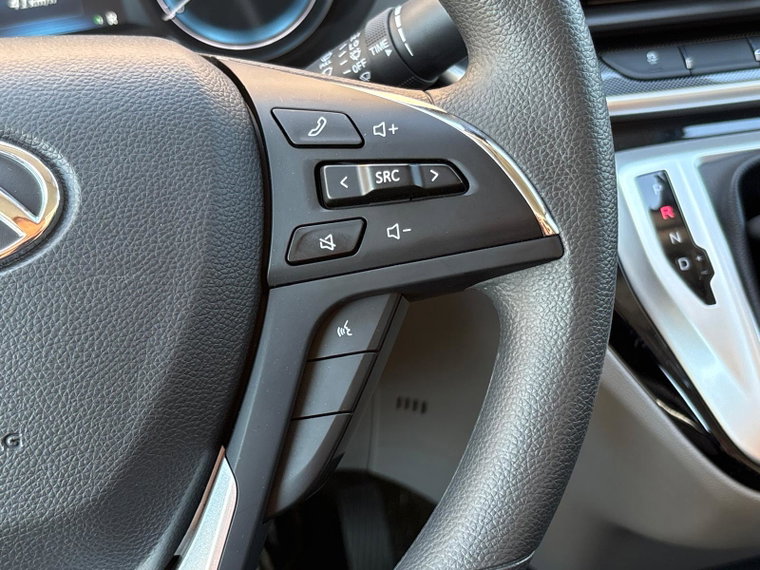 Vehicle Image 19