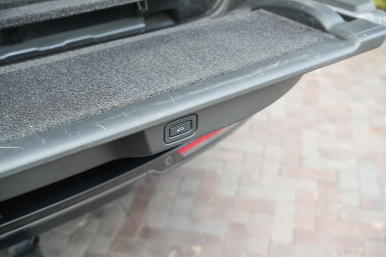 Vehicle Image 37