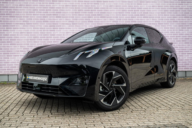 Lynk & Co 02