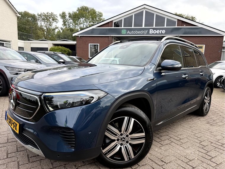 Mercedes-Benz EQB leasen