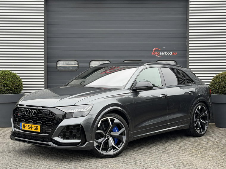 Audi RSQ8