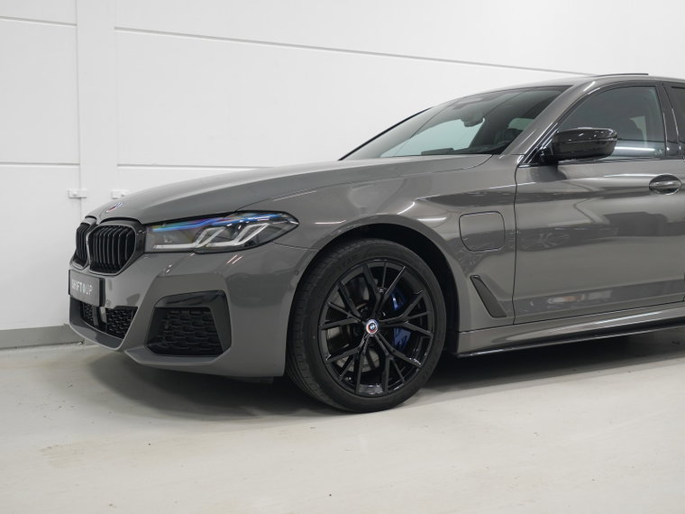 Vehicle Image 36