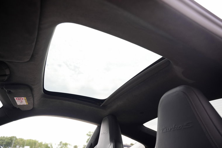 Vehicle Image 31