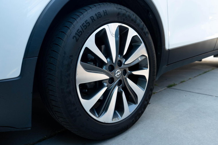Vehicle Image 15