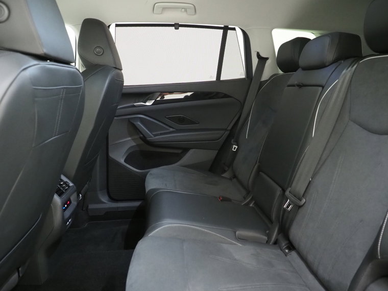 Vehicle Image 39
