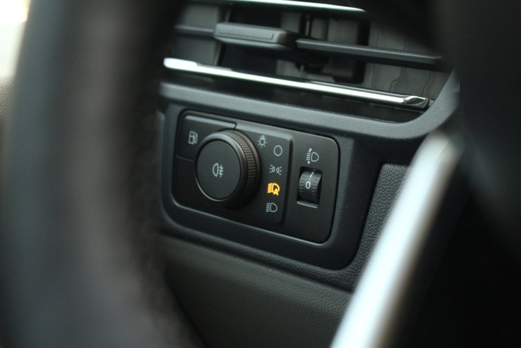 Vehicle Image 39