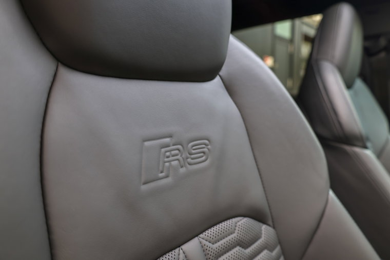 Vehicle Image 27