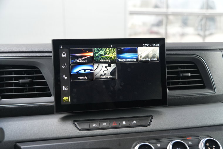 Vehicle Image 30