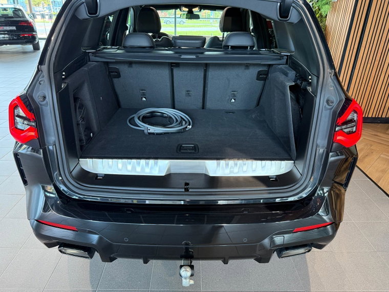 Vehicle Image 40