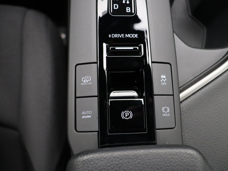 Vehicle Image 28