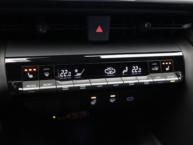 Vehicle Image 33