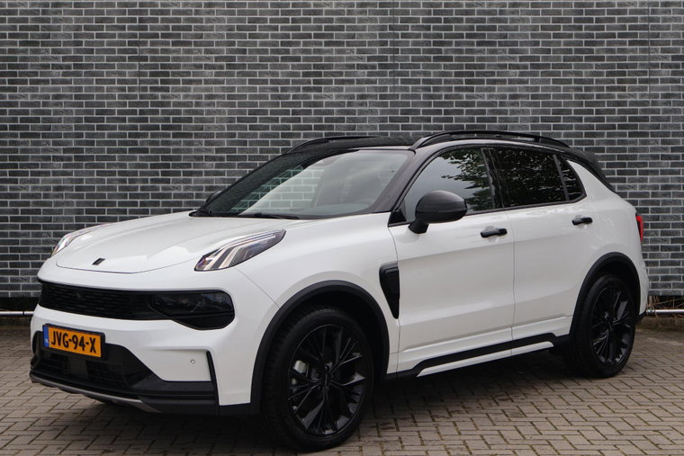 Lynk & Co 01