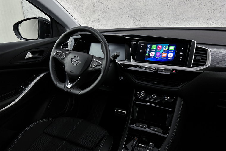 Vehicle Image 30