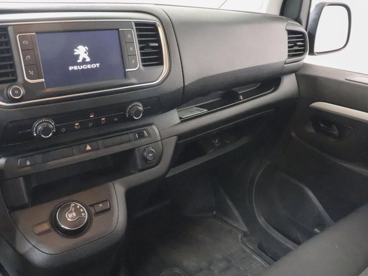 Vehicle Image 28