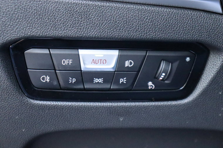 Vehicle Image 39