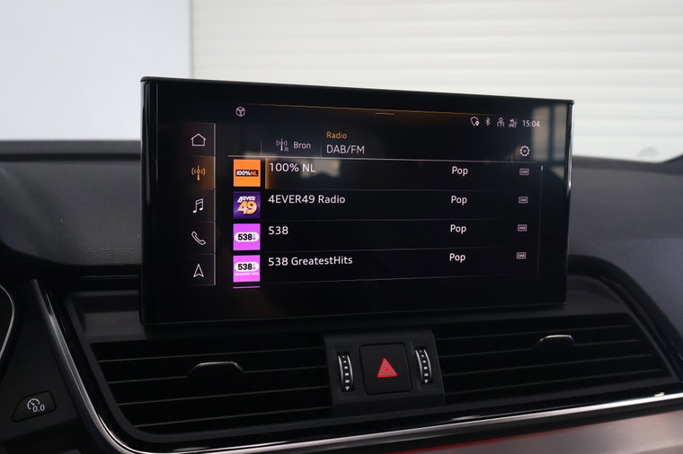 Vehicle Image 33