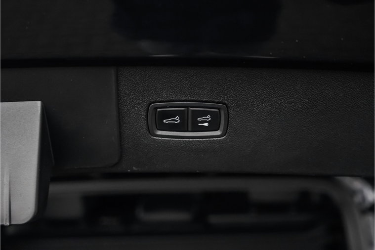 Vehicle Image 47
