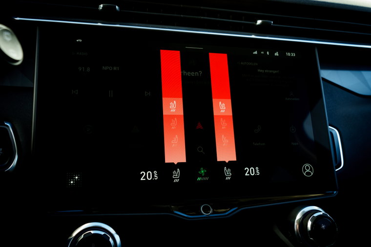 Vehicle Image 15