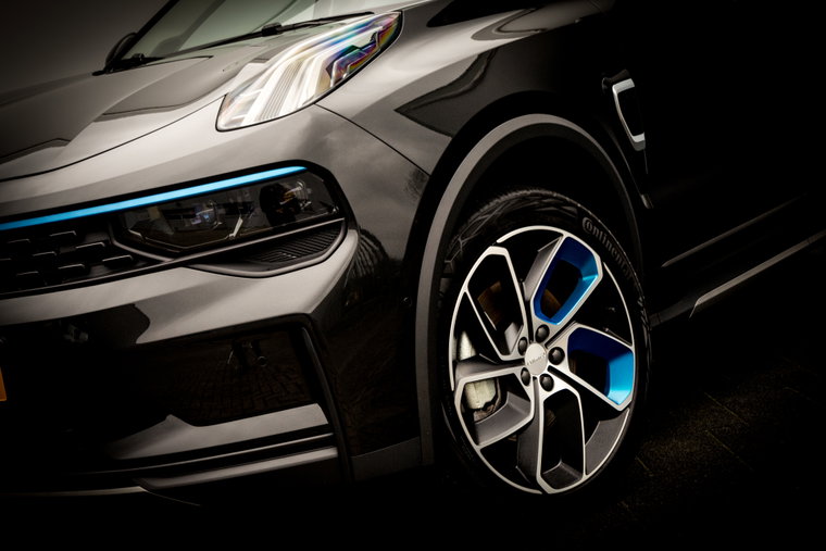 Vehicle Image 9