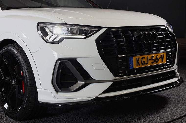Vehicle Image 38