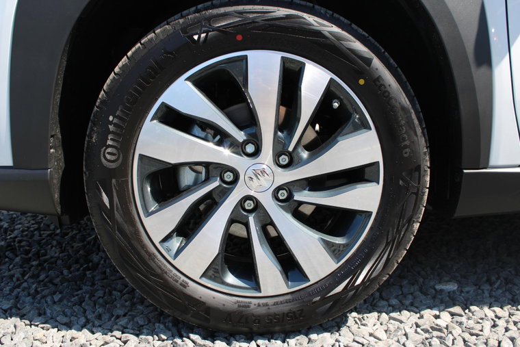 Vehicle Image 35