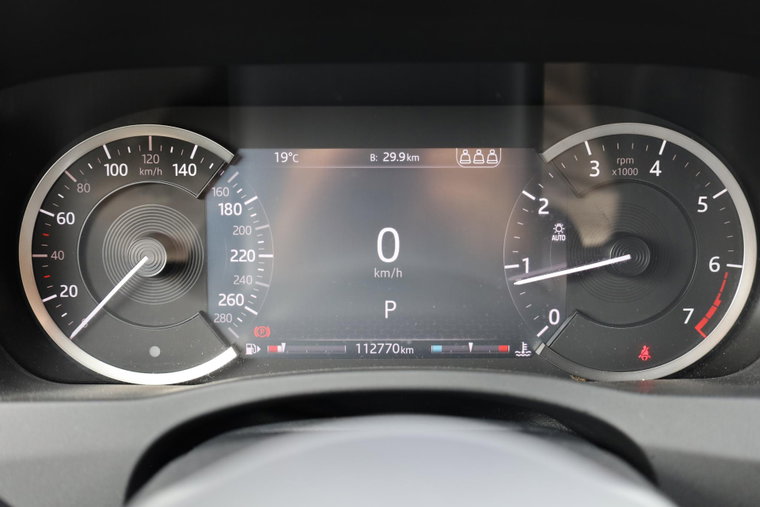 Vehicle Image 25