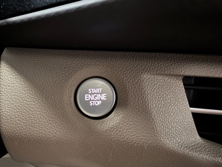 Vehicle Image 40