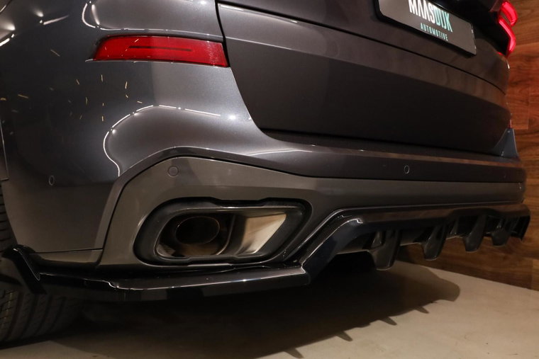 Vehicle Image 40