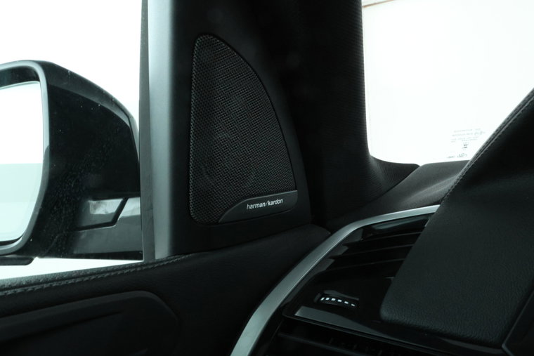 Vehicle Image 27