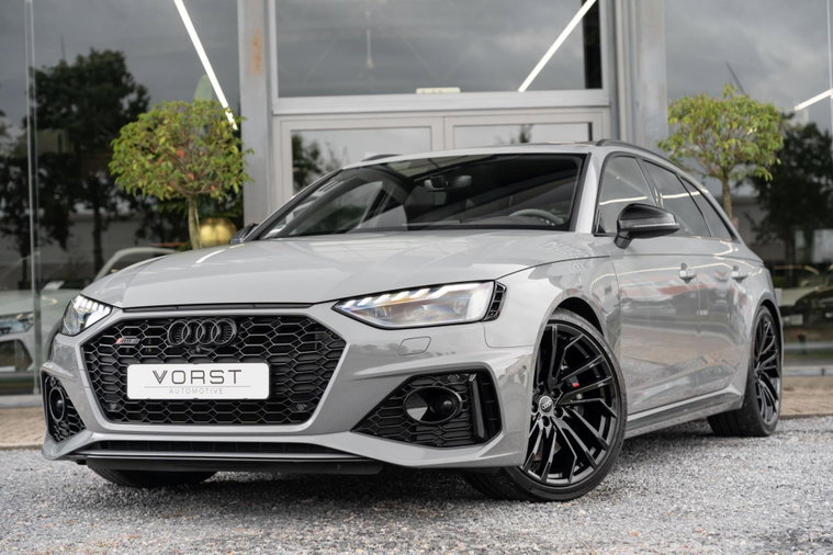Audi RS4