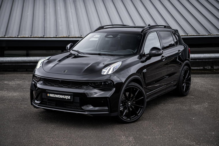 Lynk & Co 01