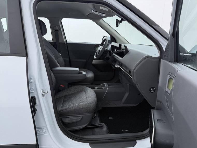 Vehicle Image 40