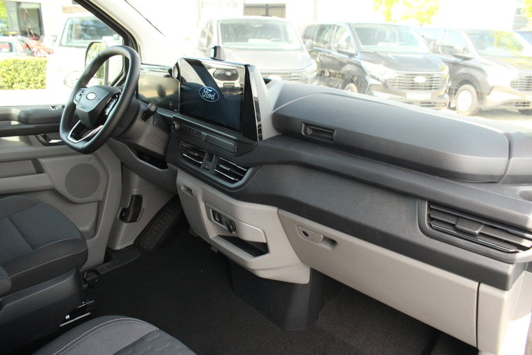Vehicle Image 22