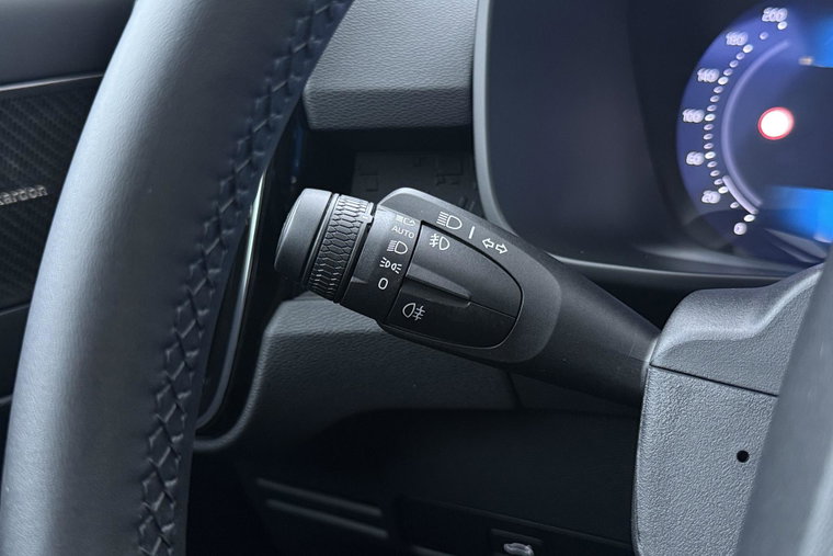 Vehicle Image 40